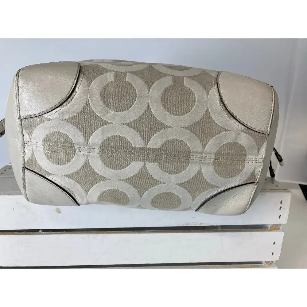 COACH 14578 LARGE IVORY, TAN SIGNATURE PRINT SHOULDER BAG